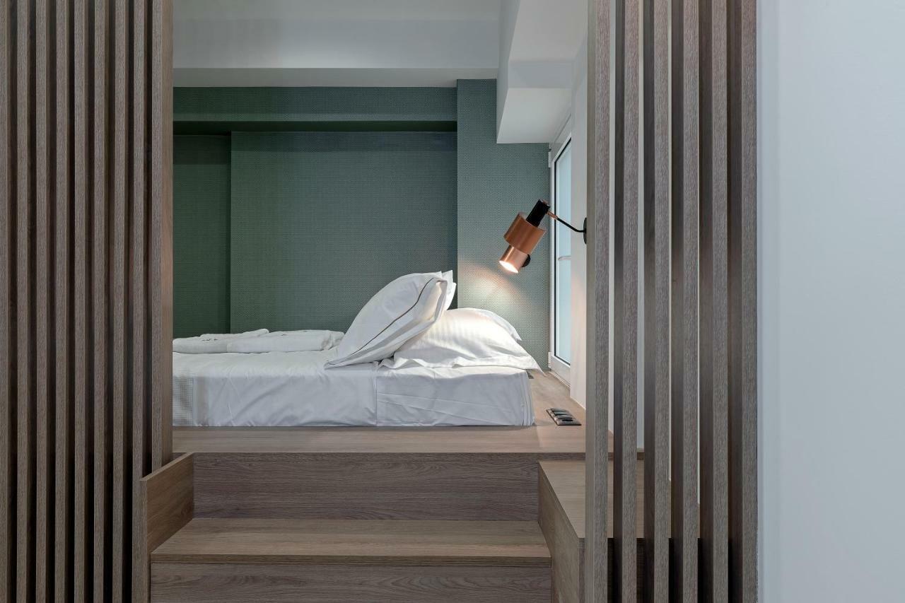 Philosofia Athens Suites Экстерьер фото