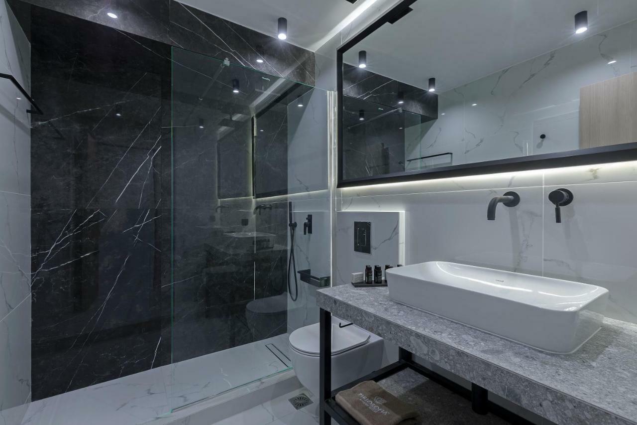 Philosofia Athens Suites Экстерьер фото
