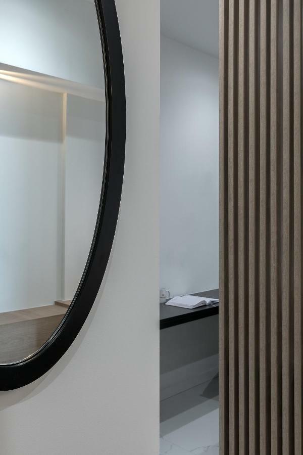 Philosofia Athens Suites Экстерьер фото