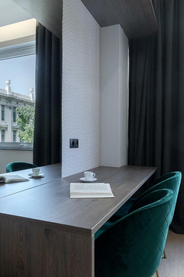 Philosofia Athens Suites Экстерьер фото