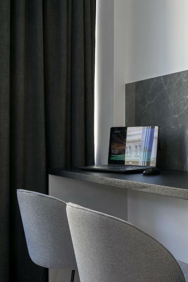 Philosofia Athens Suites Экстерьер фото