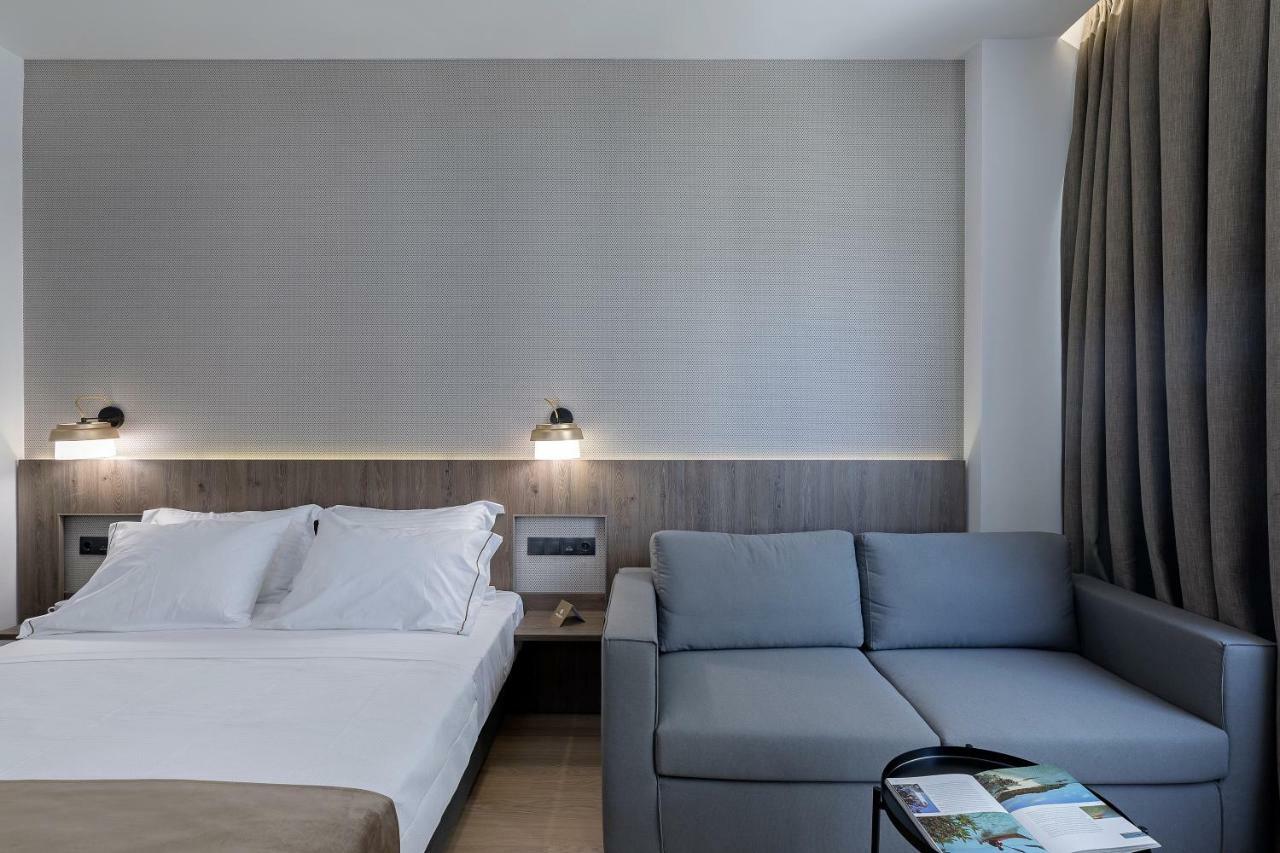 Philosofia Athens Suites Экстерьер фото