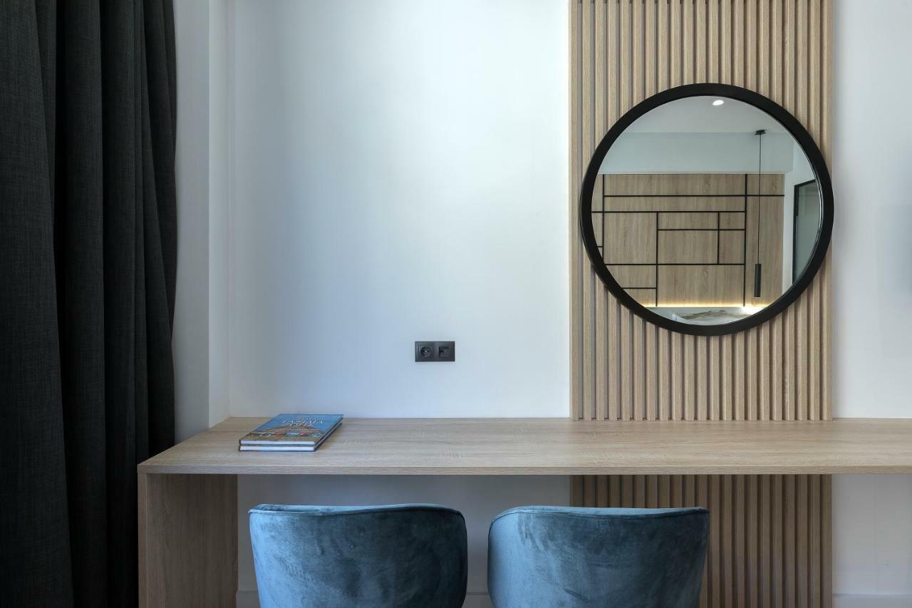 Philosofia Athens Suites Экстерьер фото