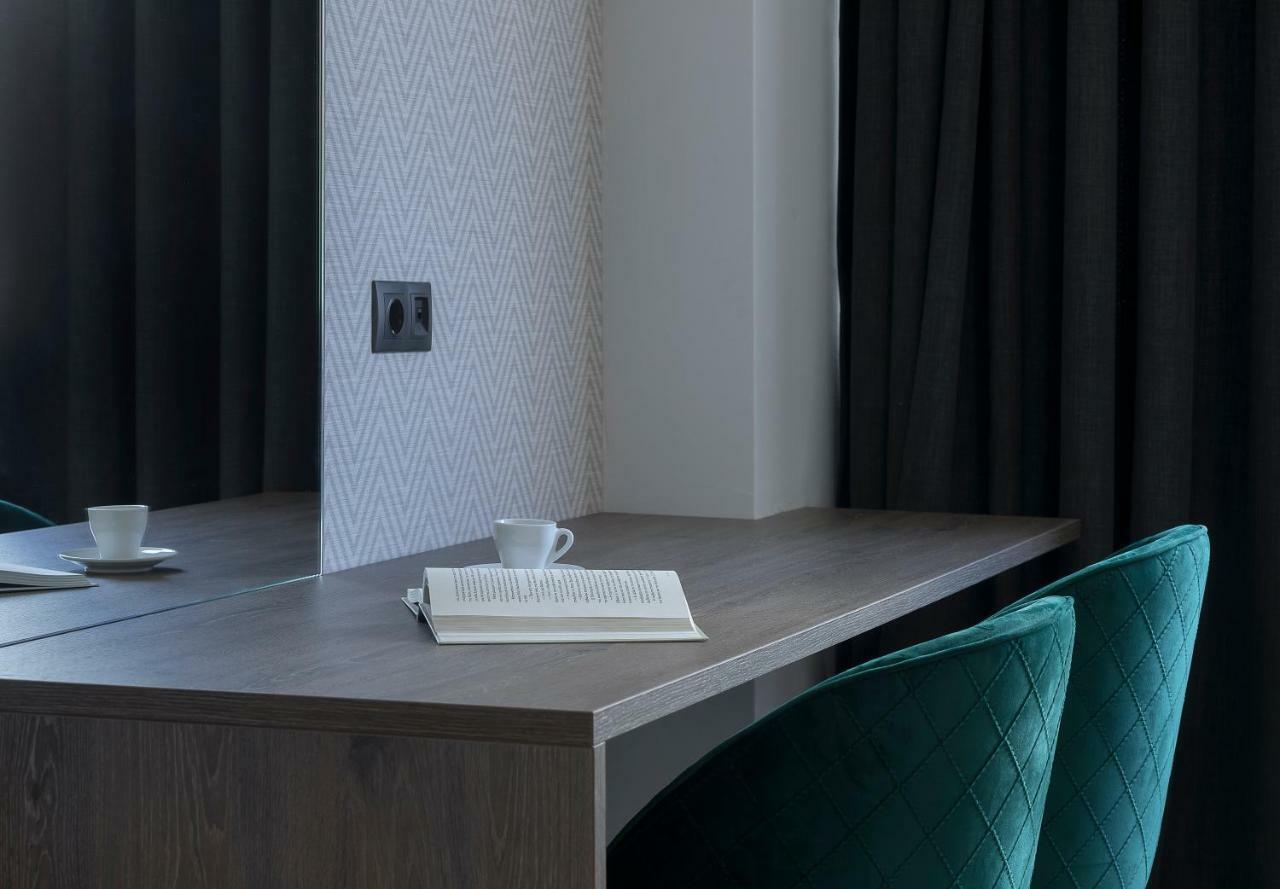 Philosofia Athens Suites Экстерьер фото